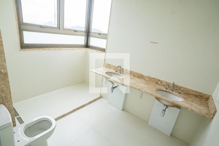 Apartamento à venda com 149m², 3 quartos e 1 vagaQuarto 1 suite - banheiro