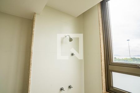 Apartamento à venda com 149m², 3 quartos e 1 vagaQuarto 1 suite - banheiro