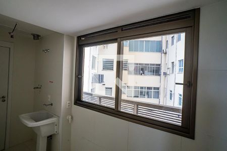 Apartamento à venda com 149m², 3 quartos e 1 vagaÁrea de Serviço