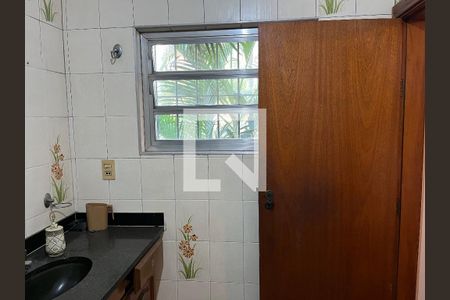 Casa para alugar com 390m², 4 quartos e 3 vagasBanheiro da Suíte 1