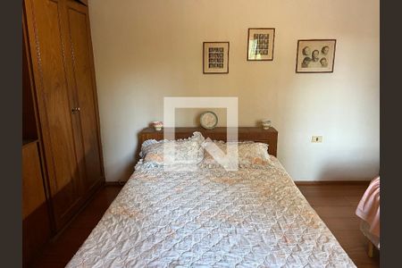 Casa para alugar com 390m², 4 quartos e 3 vagasSuíte 1