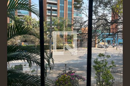 Casa para alugar com 390m², 4 quartos e 3 vagasSuíte 1