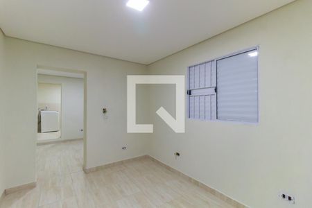 Sala/Quarto de casa para alugar com 1 quarto, 30m² em Cambuci, São Paulo
