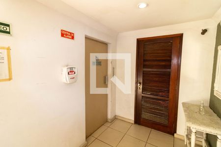 Apartamento à venda com 45m², 1 quarto e sem vaga Apartamento à venda com 45m², 1 quarto e sem vagaHall de entrada
