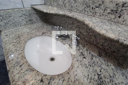 Casa para alugar com 300m², 4 quartos e 10 vagasBanheiro do Quarto 3