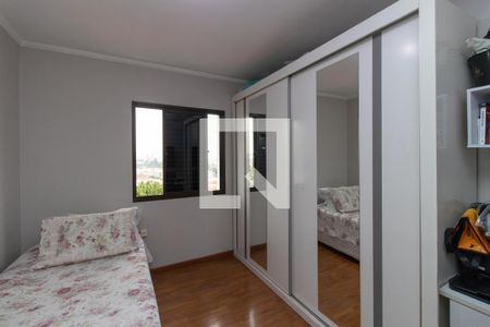 Apartamento à venda com 112m², 4 quartos e 2 vagasQuarto 2