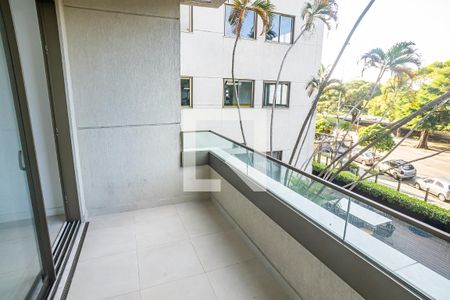 Apartamento à venda com 154m², 3 quartos e 1 vagaSala - varanda