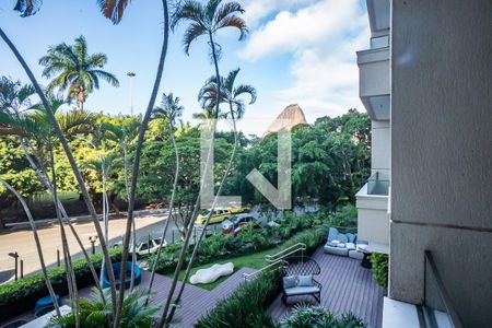 Apartamento à venda com 154m², 3 quartos e 1 vagaQuarto 2 suite - varanda