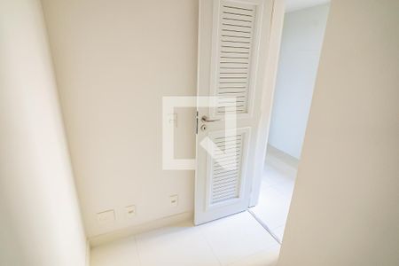 Apartamento à venda com 149m², 3 quartos e 1 vagaÁrea de Serviço