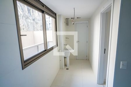 Apartamento à venda com 149m², 3 quartos e 1 vagaÁrea de Serviço