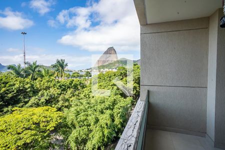 Apartamento à venda com 149m², 3 quartos e 1 vagaSacada