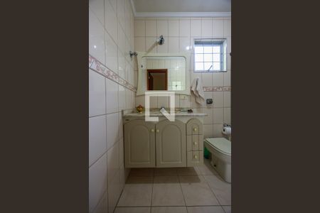 Casa à venda com 250m², 3 quartos e 1 vagaSuíte - Banheiro