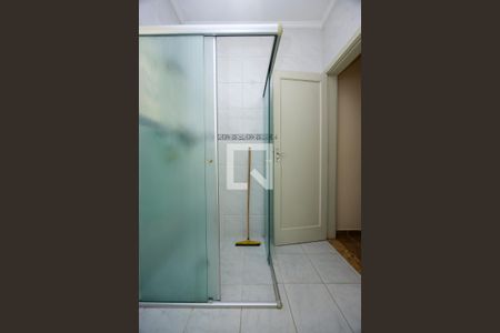 Casa à venda com 250m², 3 quartos e 1 vagaBanheiro 2