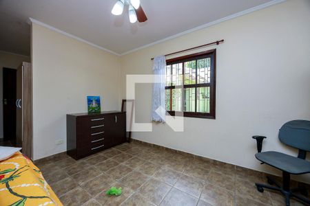 Casa à venda com 250m², 3 quartos e 1 vagaSuíte