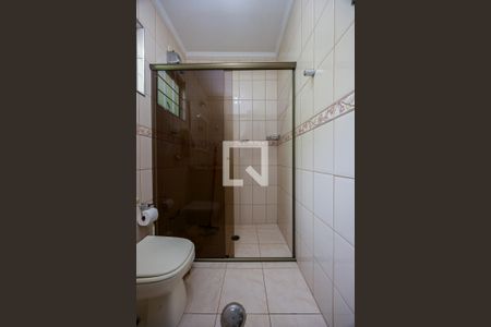 Casa à venda com 250m², 3 quartos e 1 vagaSuíte - Banheiro