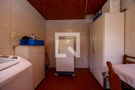 Casa à venda com 250m², 3 quartos e 1 vagaÁrea de Serviço