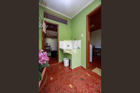 Casa à venda com 250m², 3 quartos e 1 vagaÁrea de Serviço