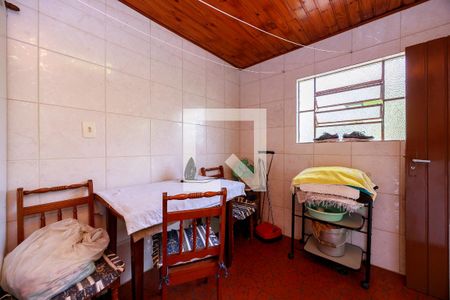 Casa à venda com 250m², 3 quartos e 1 vagaÁrea de Serviço