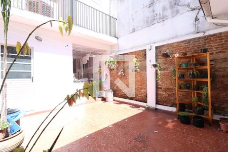 Casa à venda com 80m², 2 quartos e 1 vagaQuintal e área de serviço