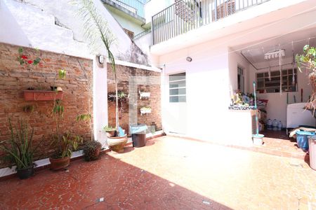 Casa à venda com 80m², 2 quartos e 1 vagaQuintal e área de serviço