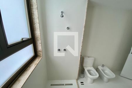 Apartamento à venda com 181m², 3 quartos e 1 vagaSuite 3