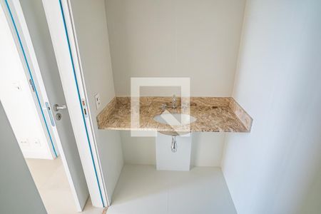 Apartamento à venda com 147m², 3 quartos e 1 vagaQuarto 2- Banheiro