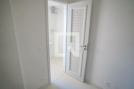 Apartamento à venda com 147m², 3 quartos e 1 vagaÁrea de serviço o 