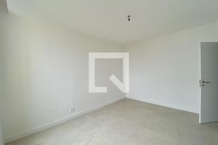 Apartamento à venda com 146m², 3 quartos e 2 vagasSuíte 1