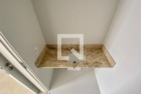 Apartamento à venda com 146m², 3 quartos e 2 vagasBanheiro Suíte 2