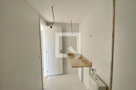Apartamento à venda com 146m², 3 quartos e 2 vagasBanheiro Suíte 1