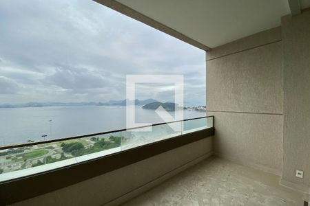 Apartamento à venda com 146m², 3 quartos e 2 vagasVaranda Sala