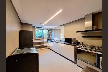 Apartamento à venda com 181m², 4 quartos e 1 vagaÁrea comum