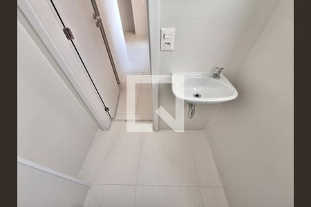 Apartamento à venda com 181m², 4 quartos e 1 vagaBanheiro de serviço