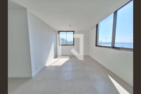 Apartamento à venda com 181m², 4 quartos e 1 vagaSuíte 3