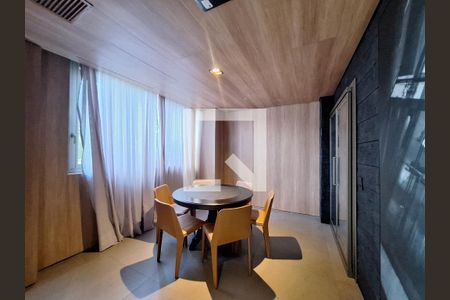 Apartamento à venda com 181m², 4 quartos e 1 vagaÁrea comum