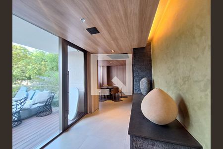 Apartamento à venda com 181m², 4 quartos e 1 vagaÁrea comum