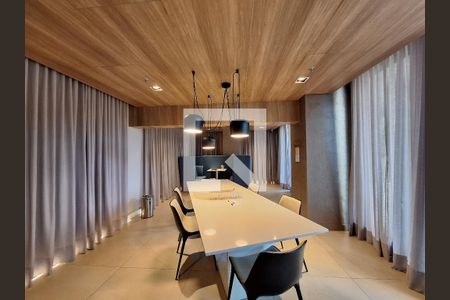 Apartamento à venda com 181m², 4 quartos e 1 vagaÁrea comum