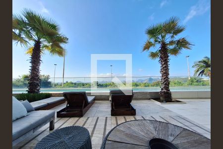 Apartamento à venda com 181m², 4 quartos e 1 vagaÁrea comum