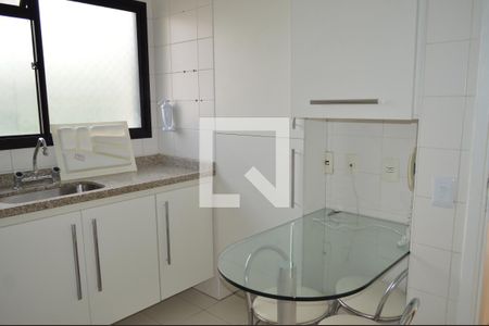 Apartamento para alugar com 98m², 3 quartos e 2 vagasCozinha