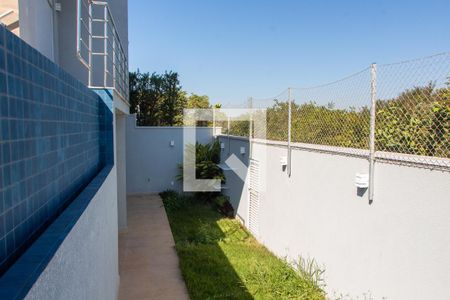 ÁREA EXTERNA FUNDOS de casa de condomínio para alugar com 3 quartos, 418m² em Loteamento Parque dos Alecrins, Campinas