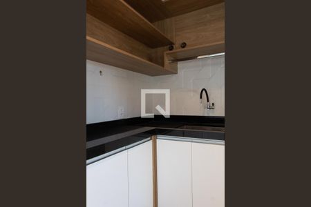 ÁREA DE SERVIÇO de casa de condomínio para alugar com 3 quartos, 418m² em Loteamento Parque dos Alecrins, Campinas