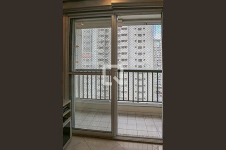 Sacada de apartamento à venda com 2 quartos, 48m² em Vila Anastácio, São Paulo