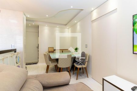Sala de apartamento à venda com 2 quartos, 45m² em Itaquera, São Paulo