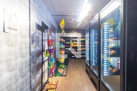 Apartamento à venda com 45m², 2 quartos e 1 vagaMercado 24h