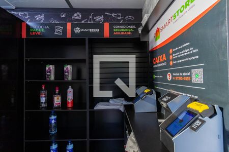 Apartamento à venda com 45m², 2 quartos e 1 vagaMercado 24h