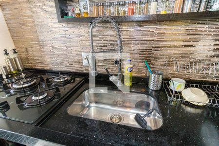 Apartamento à venda com 45m², 2 quartos e 1 vagaCozinha - Torneira