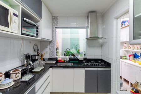 Casa de condomínio à venda com 94m², 2 quartos e 2 vagasCozinha 