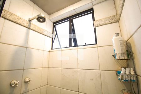 Apartamento à venda com 300m², 4 quartos e 4 vagasBanheiro da Suíte 1