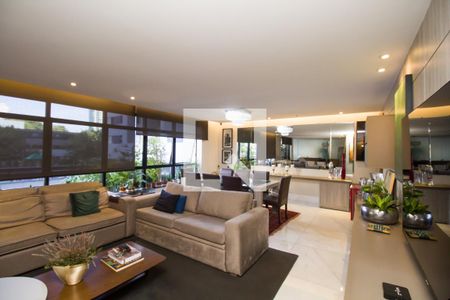 Sala de apartamento à venda com 4 quartos, 300m² em Funcionários, Belo Horizonte