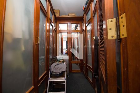 Apartamento à venda com 300m², 4 quartos e 4 vagasCloset da Suíte 4